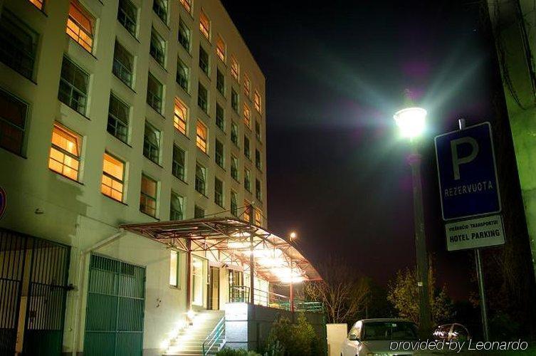 Centre Hotel Каунас Экстерьер фото