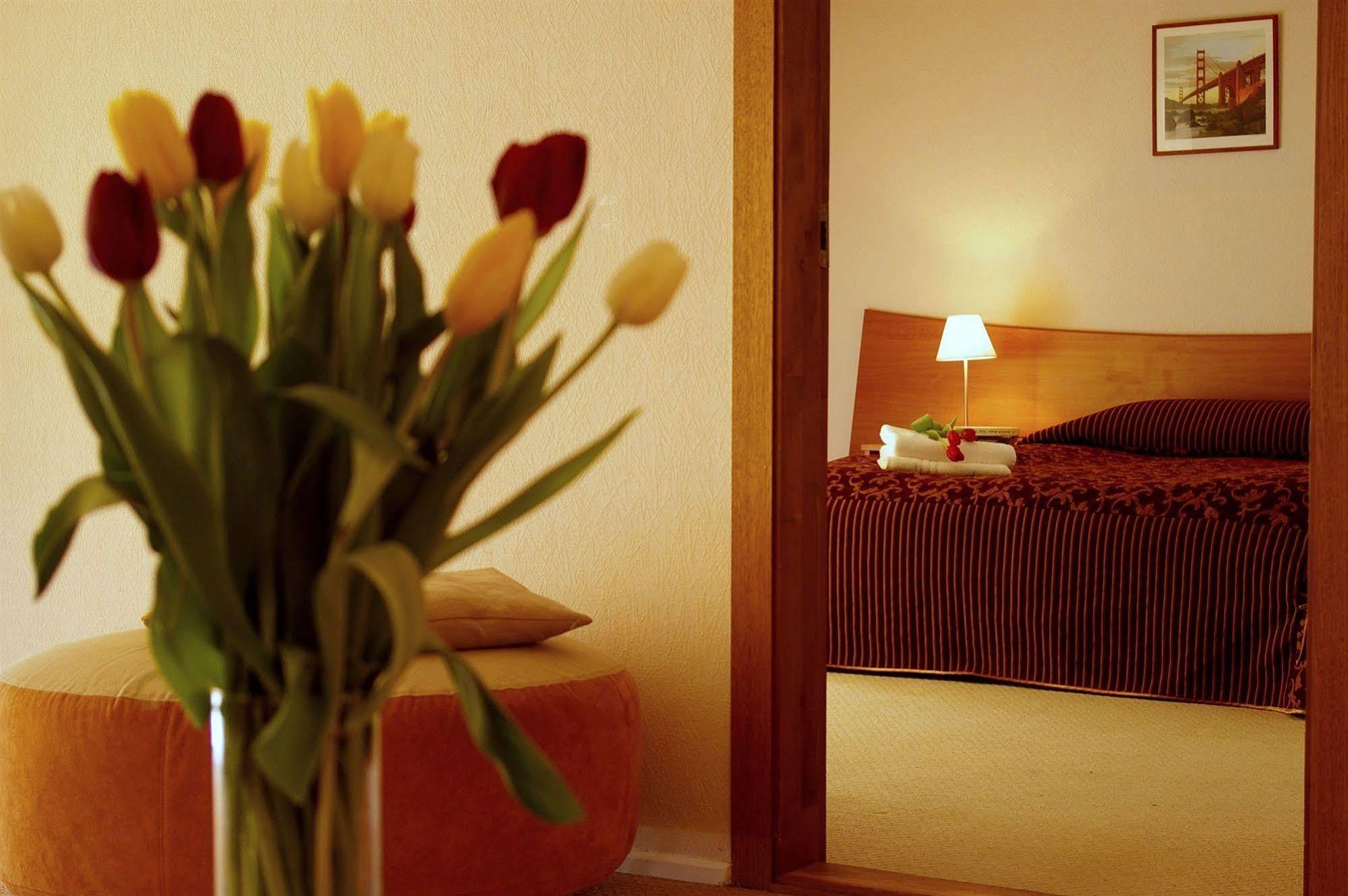 Centre Hotel Каунас Экстерьер фото