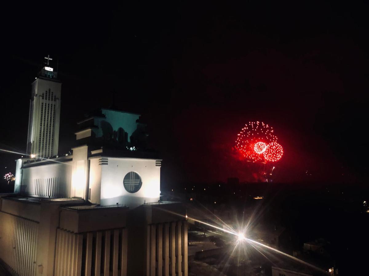 Centre Hotel Каунас Экстерьер фото